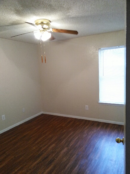 3237 Bonnie Drive - 212