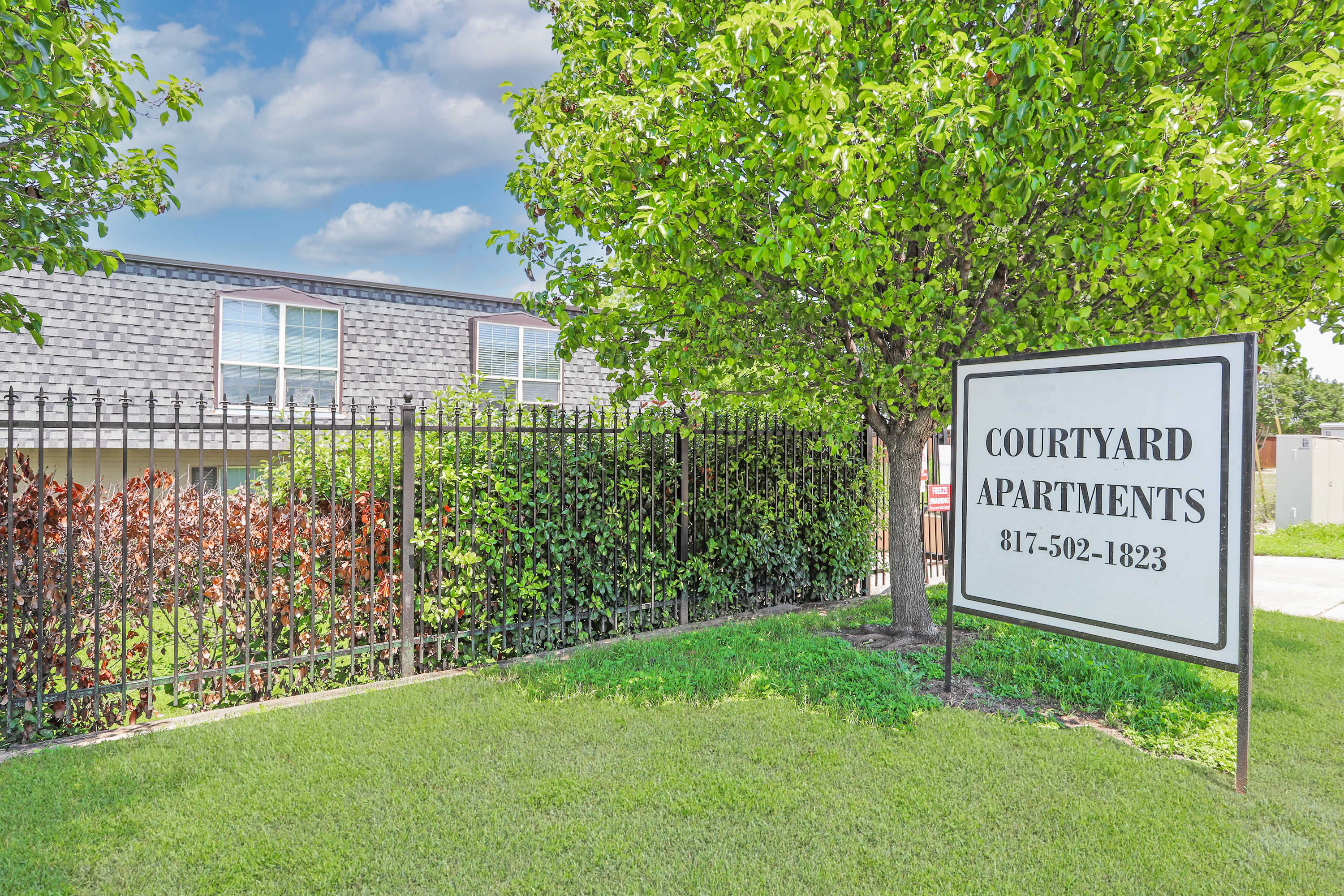 6760 Calmont Avenue - 205